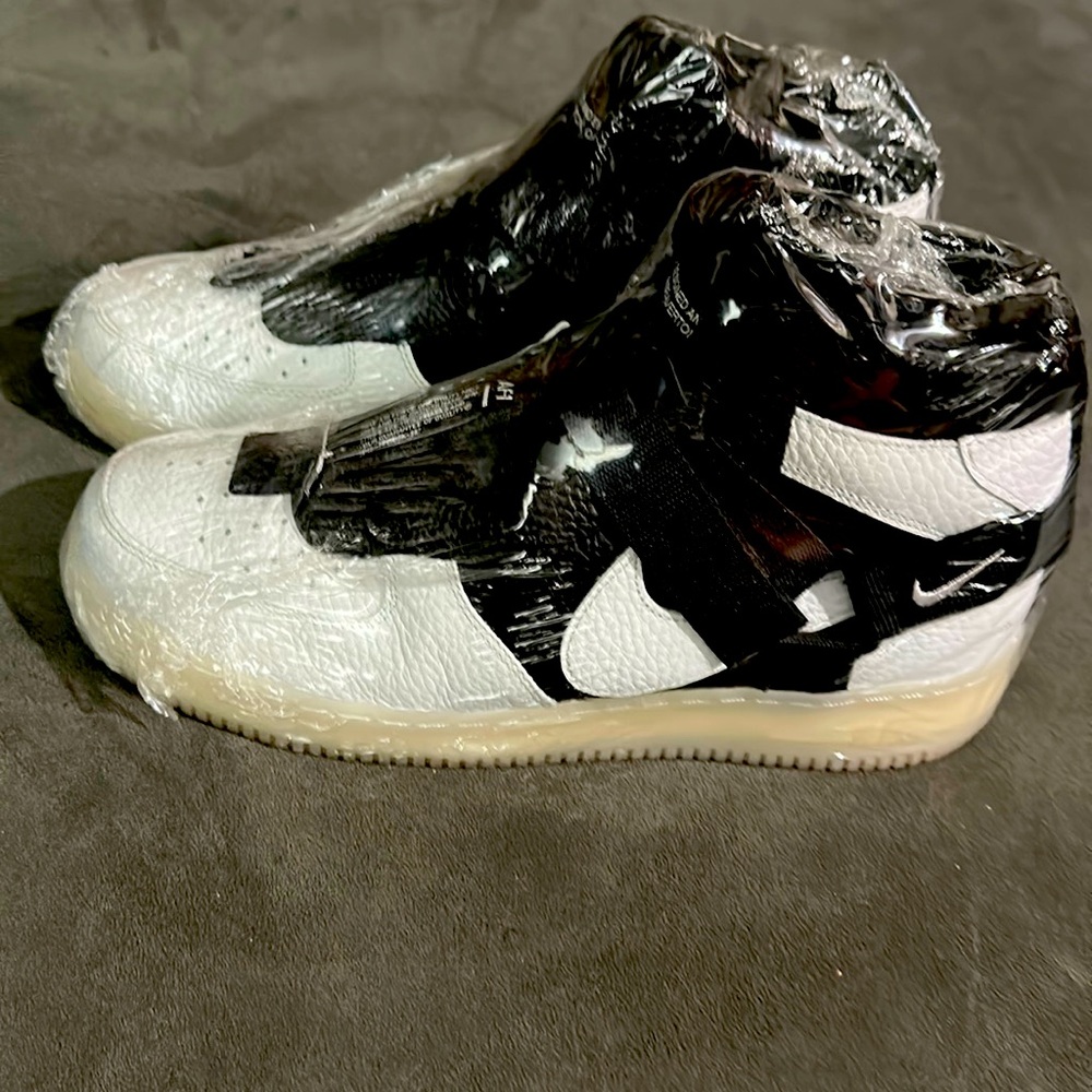 Nike Air Force 1 Utility Mid Orca Near New Sz 10.5